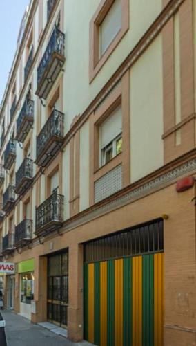 Triana Deluxe by Valcambre