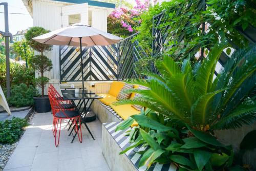 Κήπος έξω από το Serguzest Otel