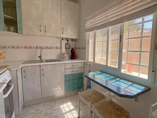 Η κουζίνα ή μικρή κουζίνα στο Spanish Connection - Casita con piscina privada