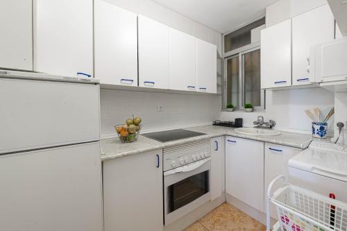 Great Location and Frontal Sea View Fuengirola