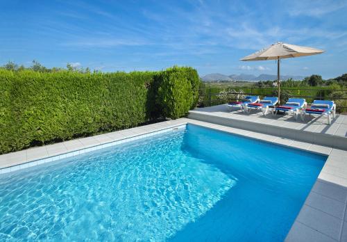 Owl Booking Villa Gabriel - Rustic Stay