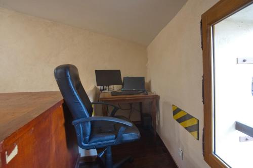 Televisyen dan/atau pusat hiburan di La Mauricette - free Parking & Cancellation - WiFi