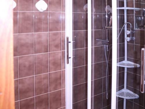 Grand appart 6 pers avec balcon, wifi et superbe vue - FR-1-322-532