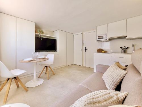 Club Apartments by Grupo Compostelana 8