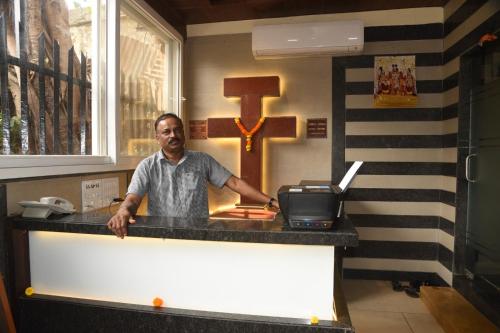 Huéspedes de Hotel Triton Sion - Near US Embassy - Hotel Near BKC