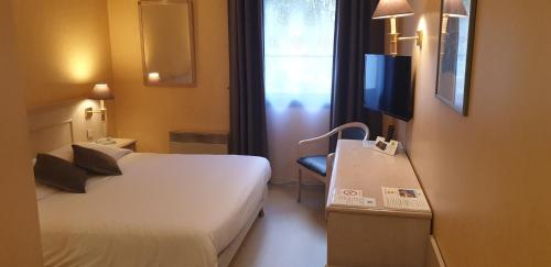 Logis L'Auberge Bourbonnaise – Photos 4