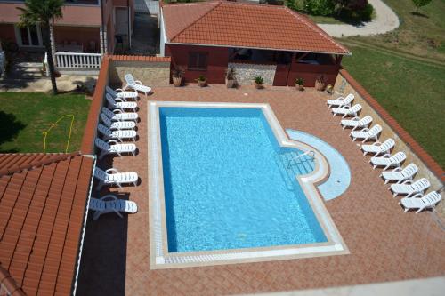 A view of the pool at Villa Bonaca or nearby