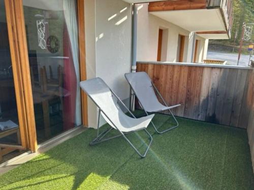 appart 4 pers balcon piscine