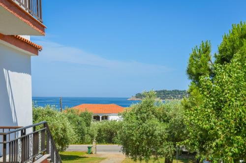 Gallery image of Pension Assos in Kinira