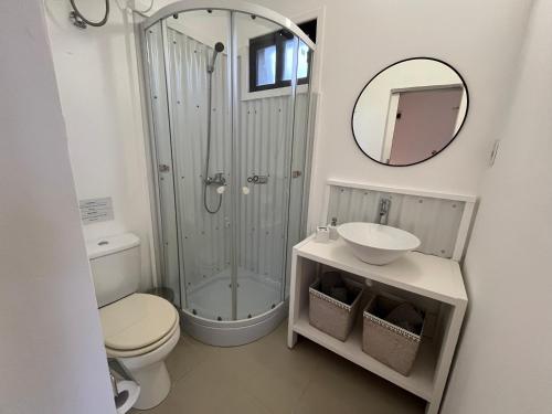 Et badeværelse på Cabin studio Cerca del mar - José Ignacio