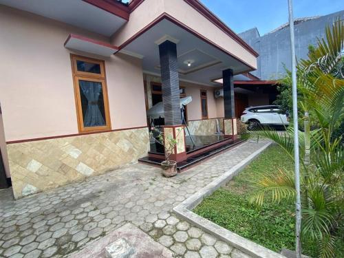Gallery image of Rumah Kemuning Mataram in Mataram