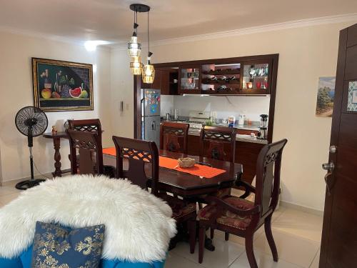 Fotografie z fotogalerie ubytování Apartamento de 2 Habitaciones con Seguridad y Cámaras v destinaci Mendoza