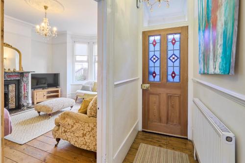 Host & Stay - Bellevue Road – Photos 3