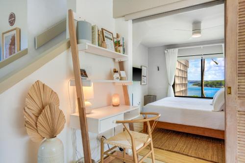Katil atau katil-katil dalam bilik di Kahakai Cliffside condo