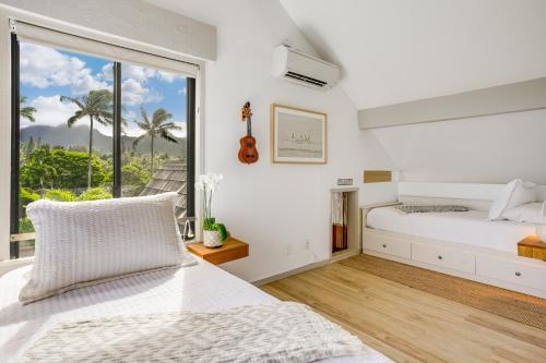Katil atau katil-katil dalam bilik di Kahakai Cliffside condo
