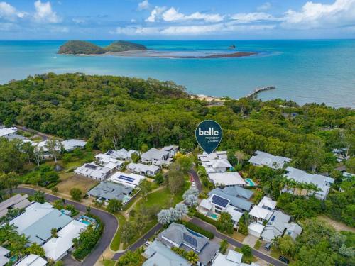 Afbeelding uit fotogalerij van Belle Escapes 60 Ocean Palm Cove in Palm Cove