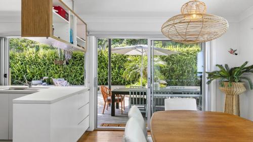Galeriebild der Unterkunft Stunning Views, Heated Plunge Pool and Walking Distance To Beach in Copacabana