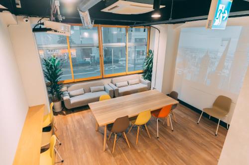 Posezení v ubytování Tokyo Guesthouse HIVE