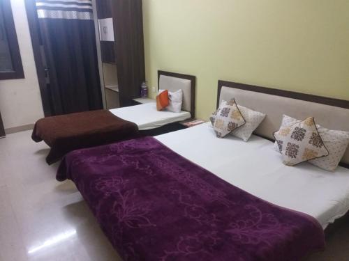 Girdhar Hotel – Picha 3