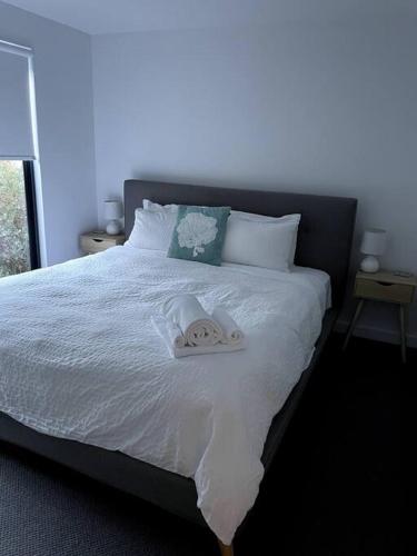 Ein Bett oder Betten in einem Zimmer der Unterkunft Tree Top Vista Nornalup