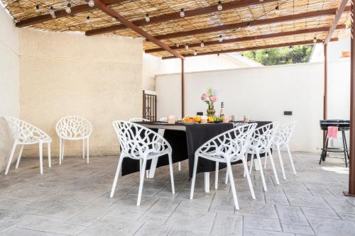 VILLA WINE & BEACH Design and Luxury in Cala Crancs