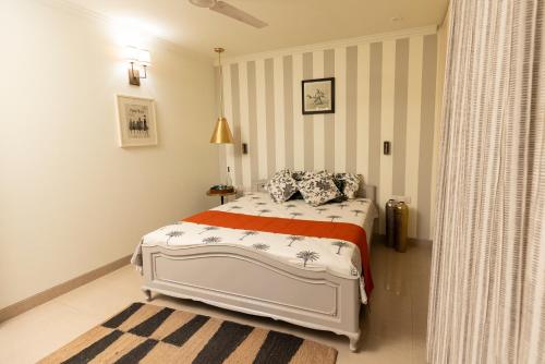 R6 Luxury Peacefull & Comfortableにあるベッド