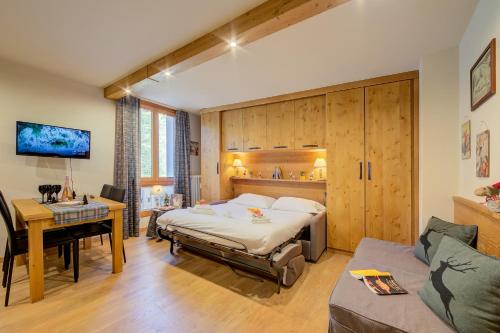 Krevet ili kreveti u jedinici u objektu Studio Les Caribous Mountain Retreat - Happy Rentals