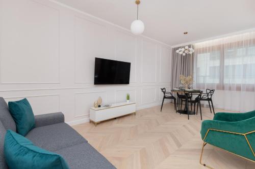 Foto Lux Apartment Niemcewicza with AC & Balcony Warsaw Ochota by Noclegi Renters 4