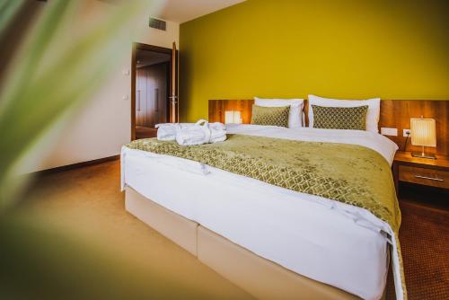Postel nebo postele na pokoji v ubytování Seehotel Süd by S4Y