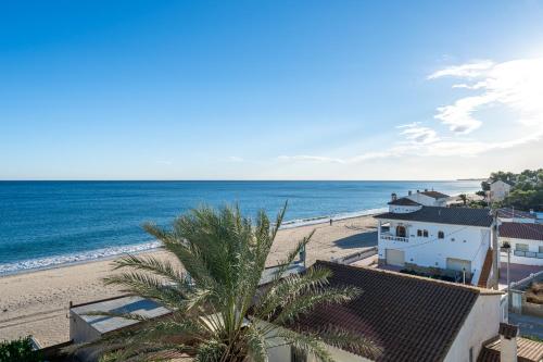 Hauzify I Apartaments Blue Riviera 2-4