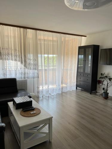 Foto Apartment in Mainz-Lerchenberg 4