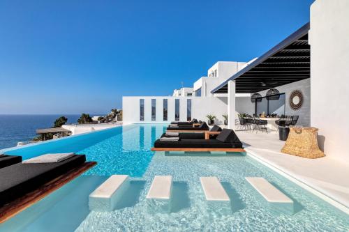 Psarou Black Villas