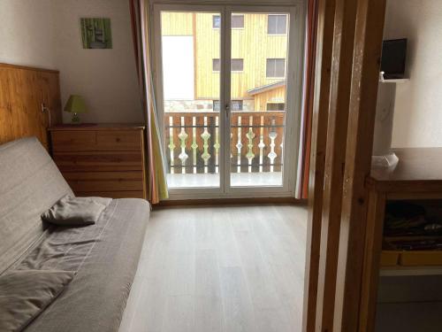 Studio 4 pers avec balcon, proche centre et pistes - L'Alpe d'Huez - FR-1-405-20