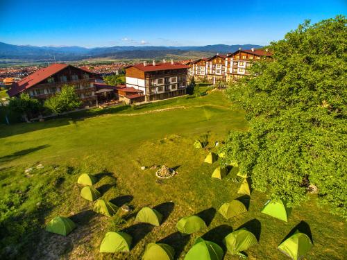 an overhead view of a group of green tents at Green Life Bansko in Bansko