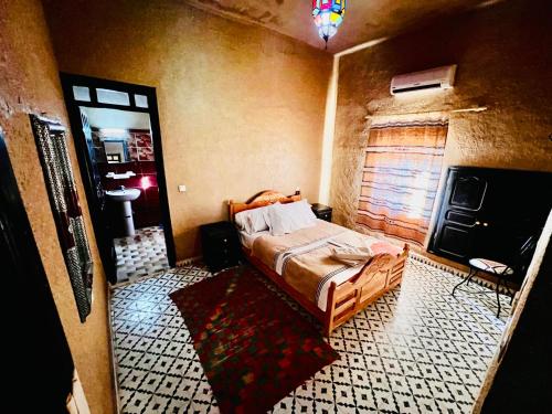 Ένα ή περισσότερα κρεβάτια σε δωμάτιο στο Hotel Camping Les Roses Des Dunes & Piscine