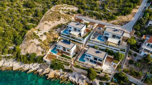 Villa Plava Voda Luxury Villas