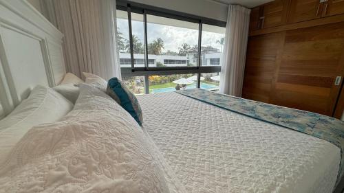 Postel nebo postele na pokoji v ubytování 3 Bedroom Beach villa