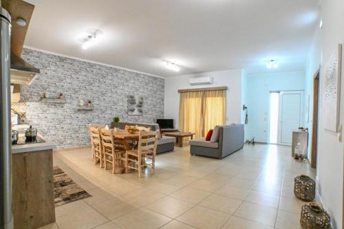 Stelios & Stavros Apartment