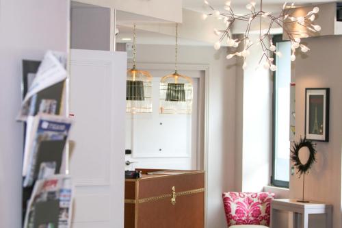 Gallery image of H&ocirc;tel Vic Eiffel in Paris