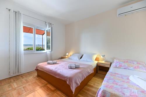 Apartments by the sea Seline, Paklenica - 6564