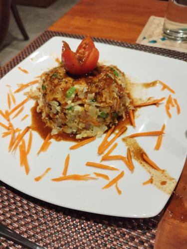 Comida en la casa de huéspedes o alrededores
