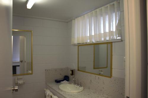 Ένα μπάνιο στο Bendigo Motor Inn