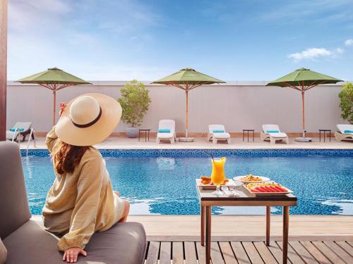 Flora Inn Hotel Dubai Airport Image