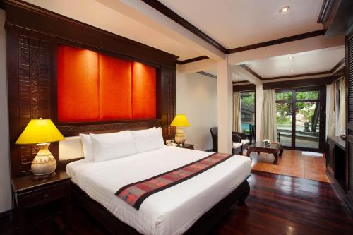 Katil atau katil-katil dalam bilik di The Hotspring Beach Resort & Spa - SHA Extra Plus