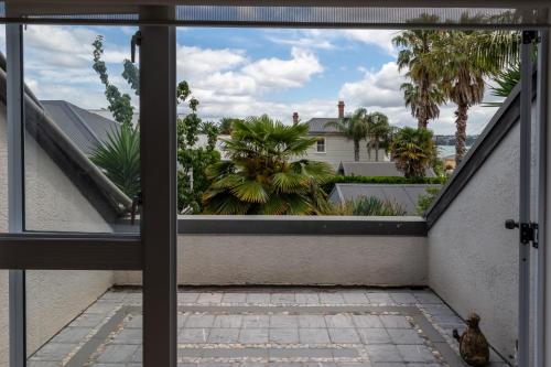Gallery image of Herne Bay Townhouse in Auckland