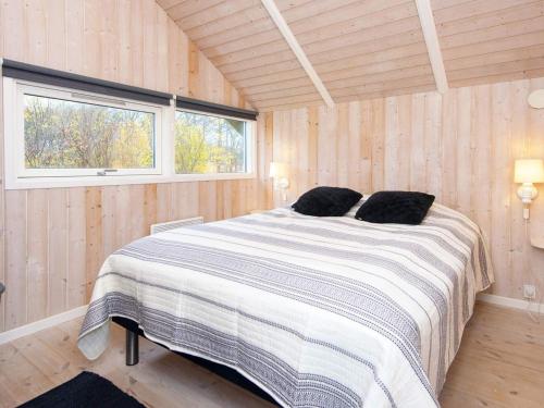 Postel nebo postele na pokoji v ubytování Holiday home Skjern VI