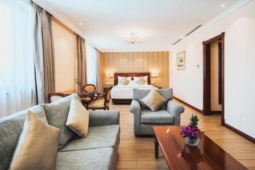 Posezení v ubytování Sarova Woodlands Hotel and Spa