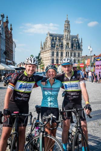 three people are posing for a picture on their bikes at Leopold Hotel Oudenaarde in Oudenaarde