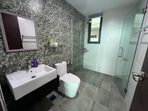 Ένα μπάνιο στο A.Foo Homestay 3.0 @ Vivacity Megamall Jazz Suite 3