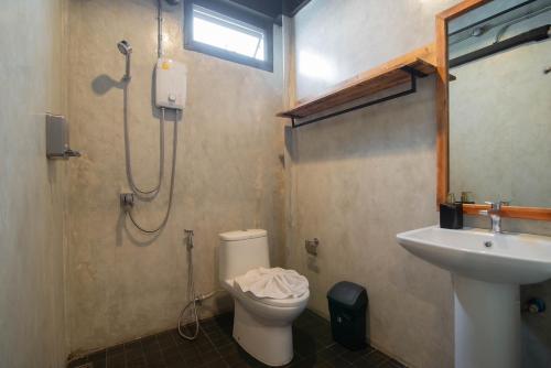 Ένα μπάνιο στο The Loft Bar365